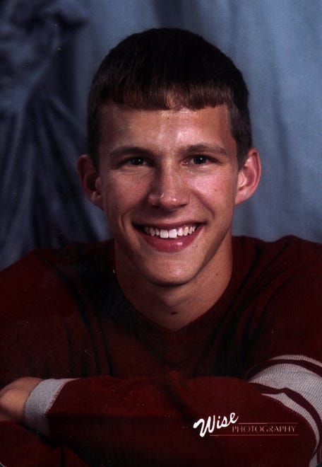 Travis Diener started as a freshman on Fond du Lac's state tournament team in 1998. Diener, seen here as a senior, had four points in the team's 53-49 loss to Waukesha West in a Division 1 state quarterfinal game. Diener played five seasons in the NBA.
