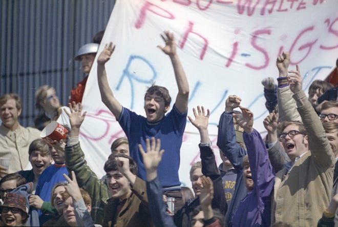 Not even a lopsided score dampened the spirit of these fans as they cheered on their Brewers during the Brewers' first opening day on April 7, 1970. The game was also the season opener for the Brewers. A crowd of 37,237 saw the Brewers fall to the California Angels 12-0.